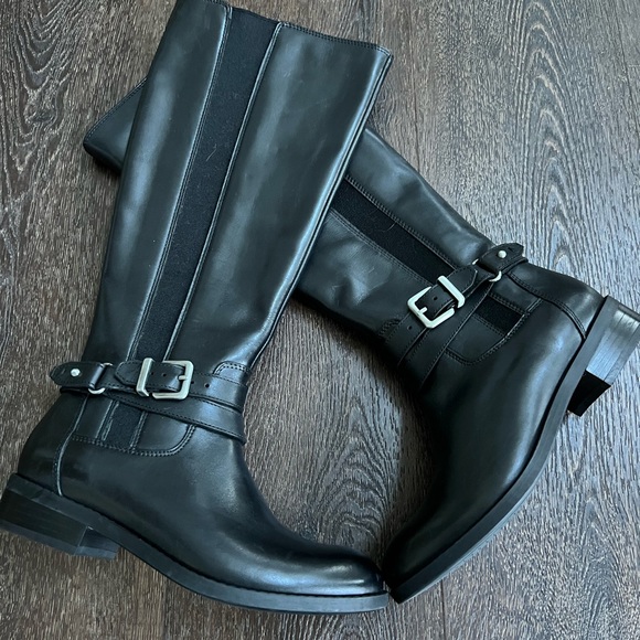 Leather Boots SALE🥳🥳 - Picture 2 of 7
